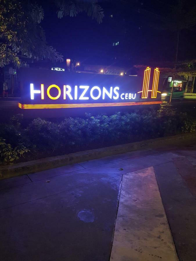 Апартаменти Kc Studio 5 At Horizon 101 Cebu Екстер'єр фото